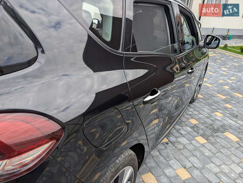 Минивэн Renault Scenic 2016 в Бережанах