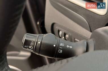 Минивэн Renault Scenic 2010 в 