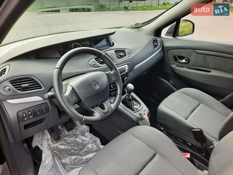 Минивэн Renault Scenic 2013 в Полтаве