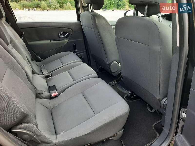 Минивэн Renault Scenic 2013 в Полтаве
