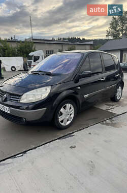 Минивэн Renault Scenic 2005 в 