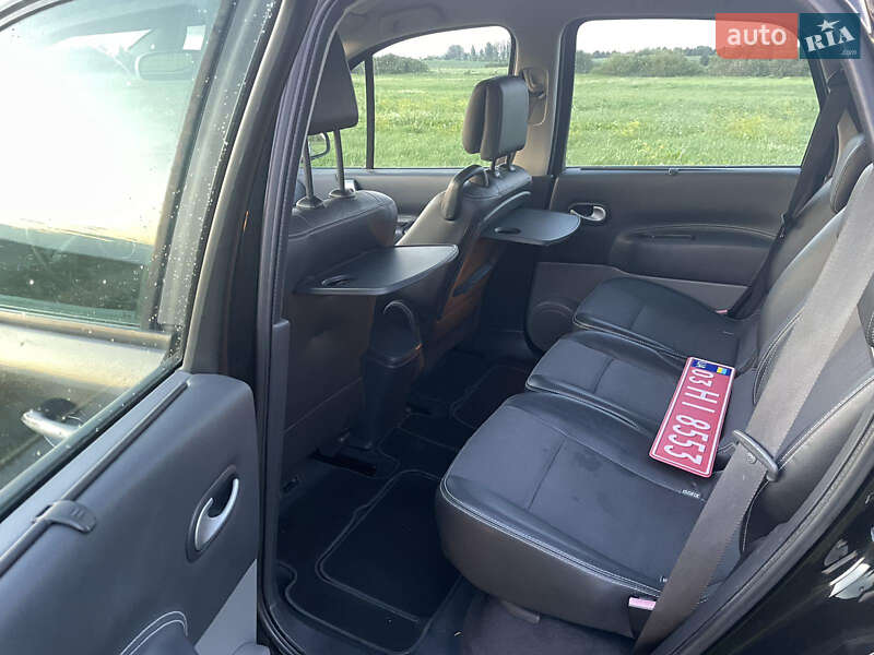 Минивэн Renault Scenic 2008 в Ровно