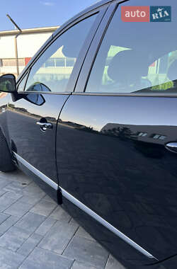 Минивэн Renault Scenic 2014 в 