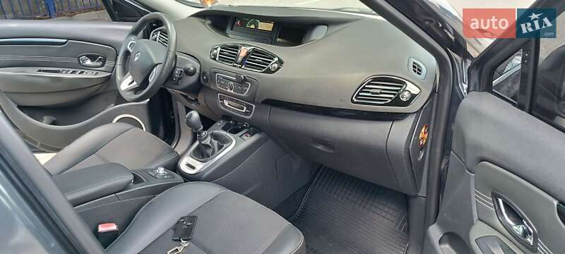 Минивэн Renault Scenic 2011 в Тернополе