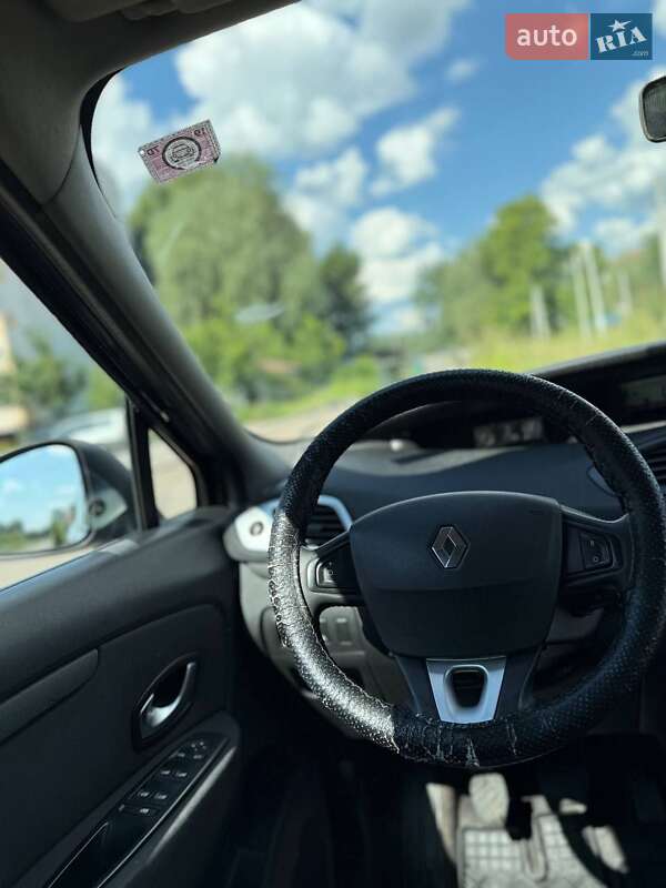 Минивэн Renault Scenic 2010 в Киеве