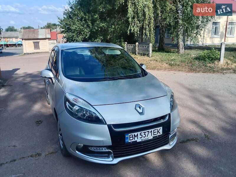 Минивэн Renault Scenic 2011 в Ромнах