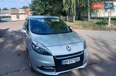 Минивэн Renault Scenic 2011 в 