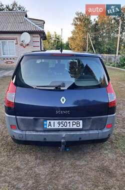 Минивэн Renault Scenic 2009 в 