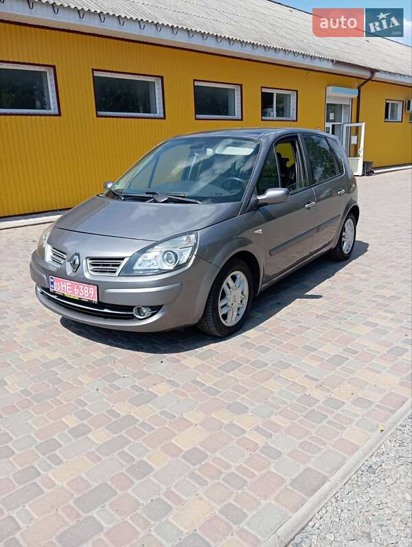Минивэн Renault Scenic 2008 в 