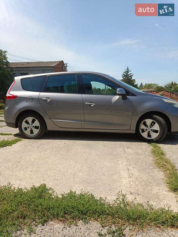 Минивэн Renault Scenic 2011 в Гадяче фото 4 Минивэн Renault Scenic 2011 в Гадяче