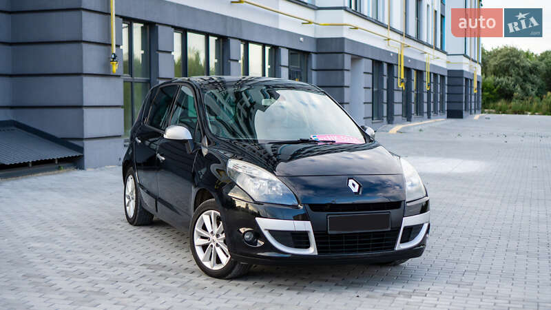Renault Scenic 2011