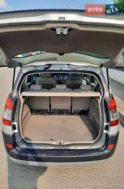 Минивэн Renault Scenic 2006 в 