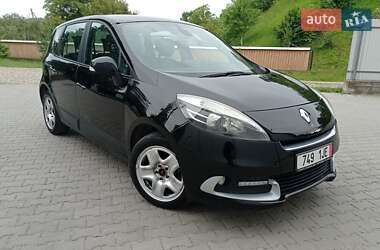 Мінівен Renault Scenic 2012 в Косові