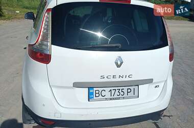 Минивэн Renault Scenic 2009 в 