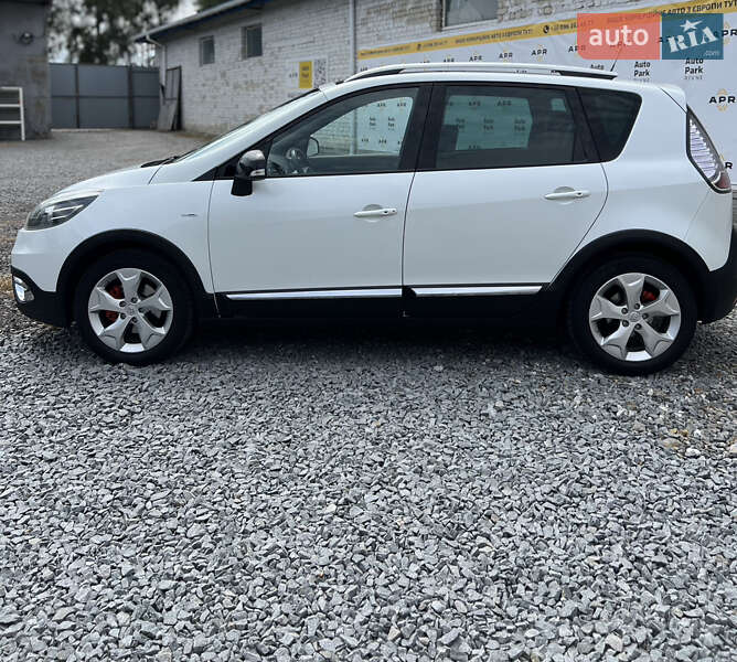 Минивэн Renault Scenic 2015 в Ровно