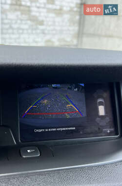 Минивэн Renault Scenic 2015 в 