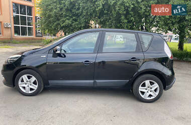 Минивэн Renault Scenic 2012 в 