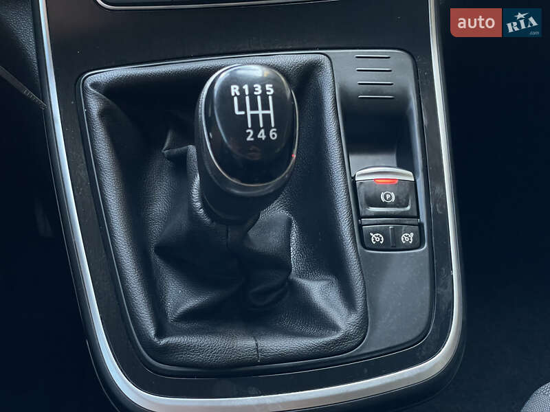 Мінівен Renault Scenic 2019 в Бердичеві фото 47 Мінівен Renault Scenic 2019 в Бердичеві