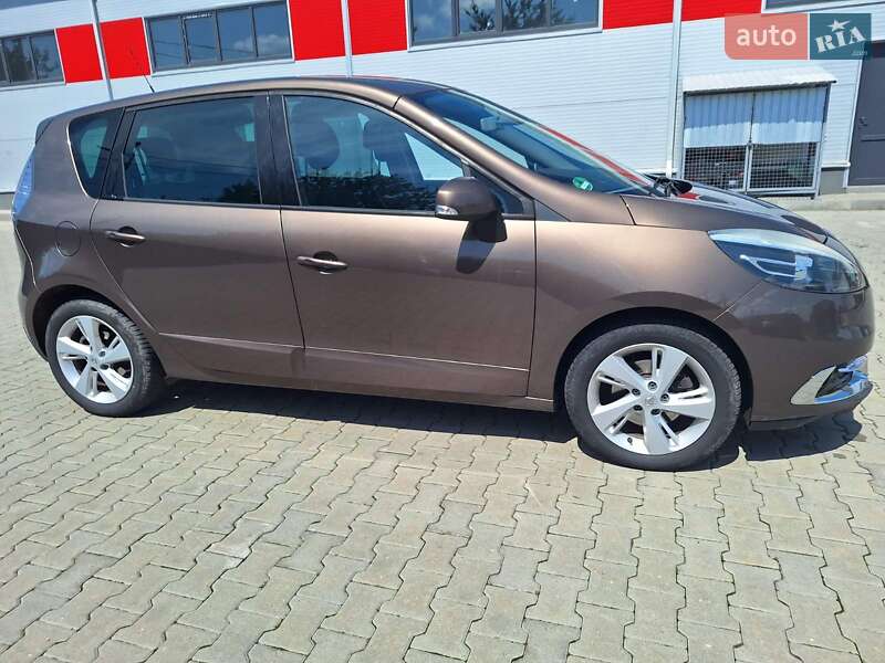 Минивэн Renault Scenic 2013 в Нововолынске