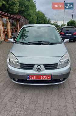 Минивэн Renault Scenic 2005 в 