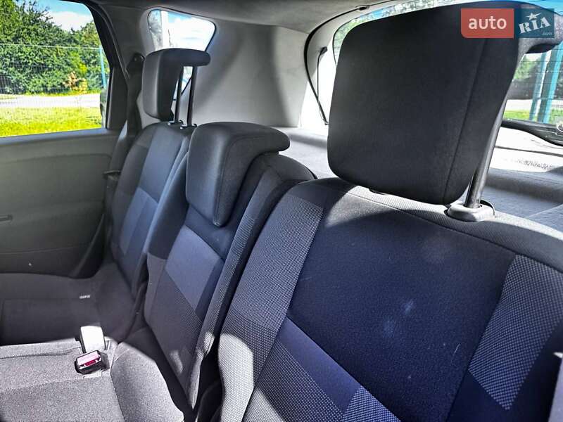 Минивэн Renault Scenic 2010 в Борисполе