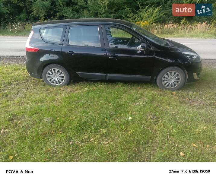 Renault Scenic 2012
