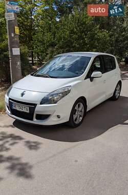 Мінівен Renault Scenic 2011 в Дніпрі
