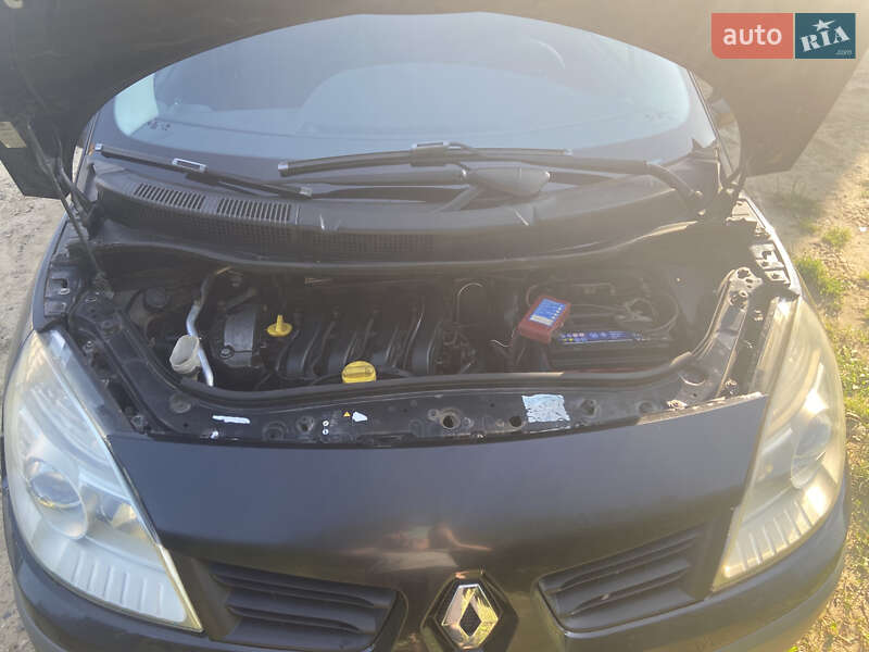Минивэн Renault Scenic 2006 в Хмельницком