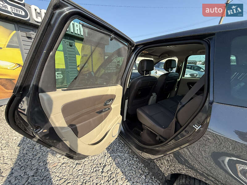 Минивэн Renault Scenic 2011 в Стрые
