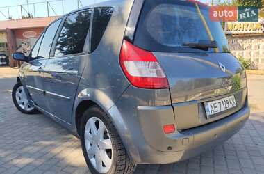 Минивэн Renault Scenic 2006 в 