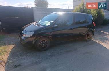 Минивэн Renault Scenic 2005 в Чернигове