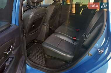 Минивэн Renault Scenic 2012 в 