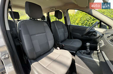 Минивэн Renault Scenic 2014 в 