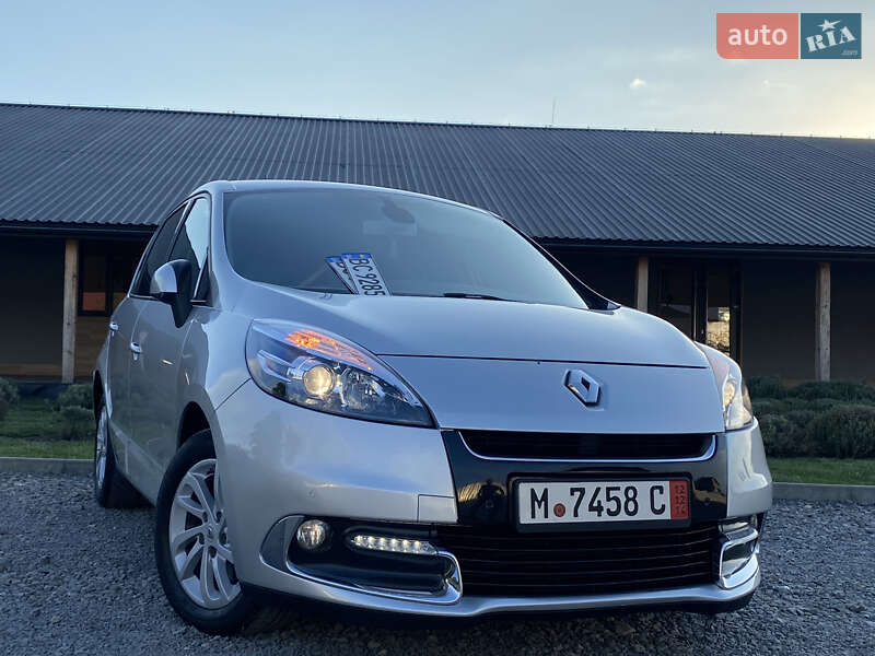 Renault Scenic 2012