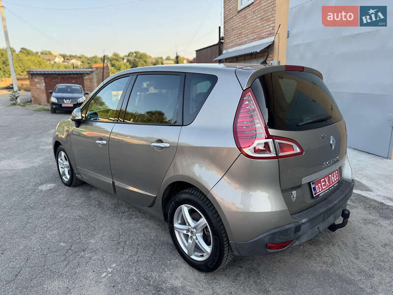 Минивэн Renault Scenic 2010 в Виннице