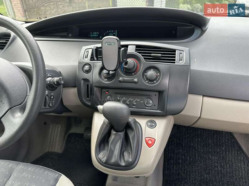 Минивэн Renault Scenic 2005 в Надворной