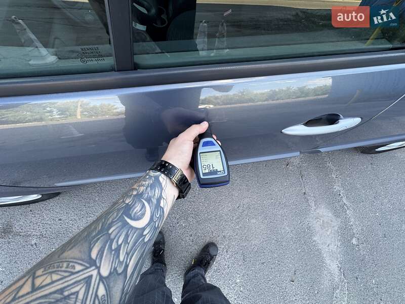 Минивэн Renault Scenic 2006 в Сумах
