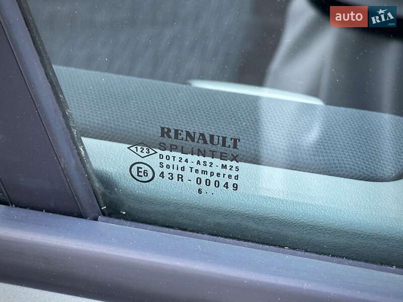Минивэн Renault Scenic 2006 в Сумах