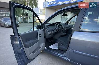 Минивэн Renault Scenic 2006 в 