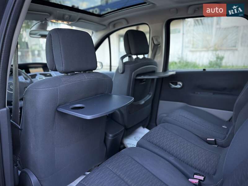 Минивэн Renault Scenic 2006 в Сумах