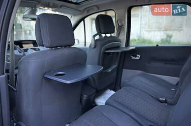 Минивэн Renault Scenic 2006 в 