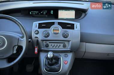 Минивэн Renault Scenic 2006 в 