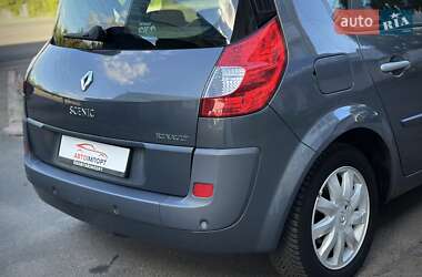 Минивэн Renault Scenic 2006 в 