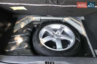 Минивэн Renault Scenic 2012 в 