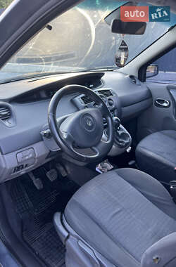 Минивэн Renault Scenic 2007 в 