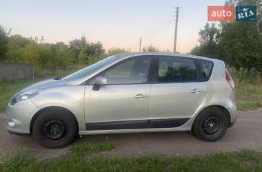 Мінівен Renault Scenic 2010 в Обухові