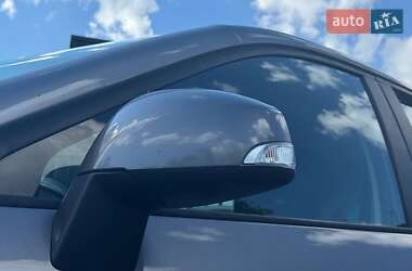 Минивэн Renault Scenic 2011 в 