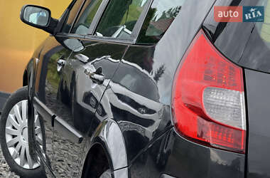 Минивэн Renault Scenic 2008 в 