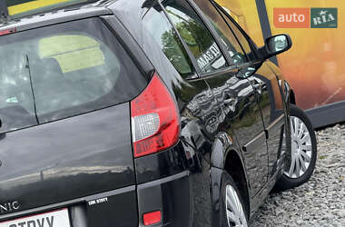 Минивэн Renault Scenic 2008 в 