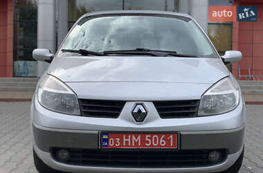 Минивэн Renault Scenic 2005 в 
